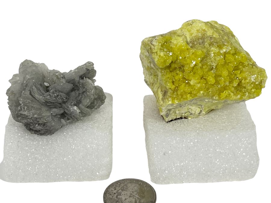 Colemanite And Sulfur Rocks