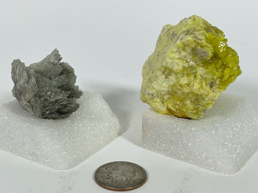 Colemanite And Sulfur Rocks [Photo 8]