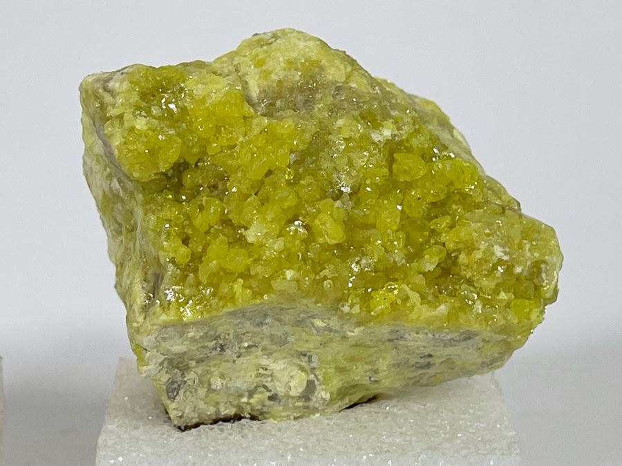 Colemanite And Sulfur Rocks [Photo 6]