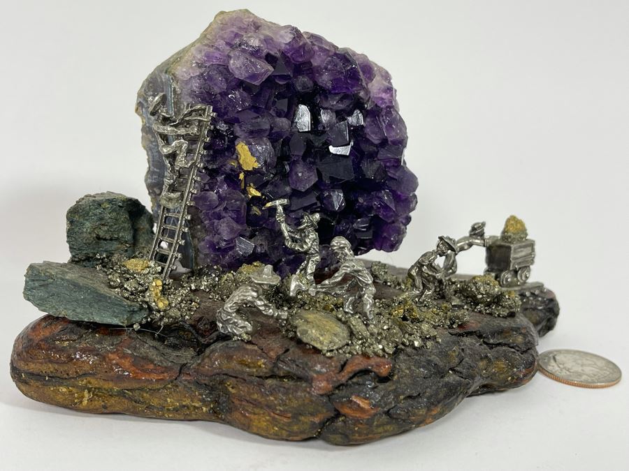 Gold Miner’s Diorama With Amethyst Geode 6.5W X 4.5D X 4H [Photo 5]