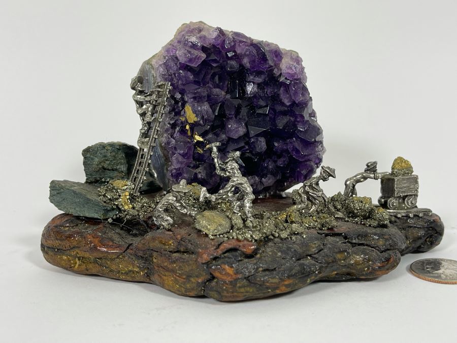 Gold Miner’s Diorama With Amethyst Geode 6.5W X 4.5D X 4H [Photo 4]