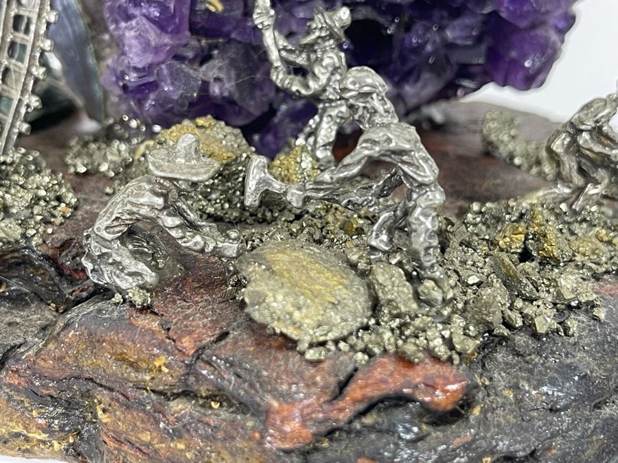Gold Miner’s Diorama With Amethyst Geode 6.5W X 4.5D X 4H [Photo 8]