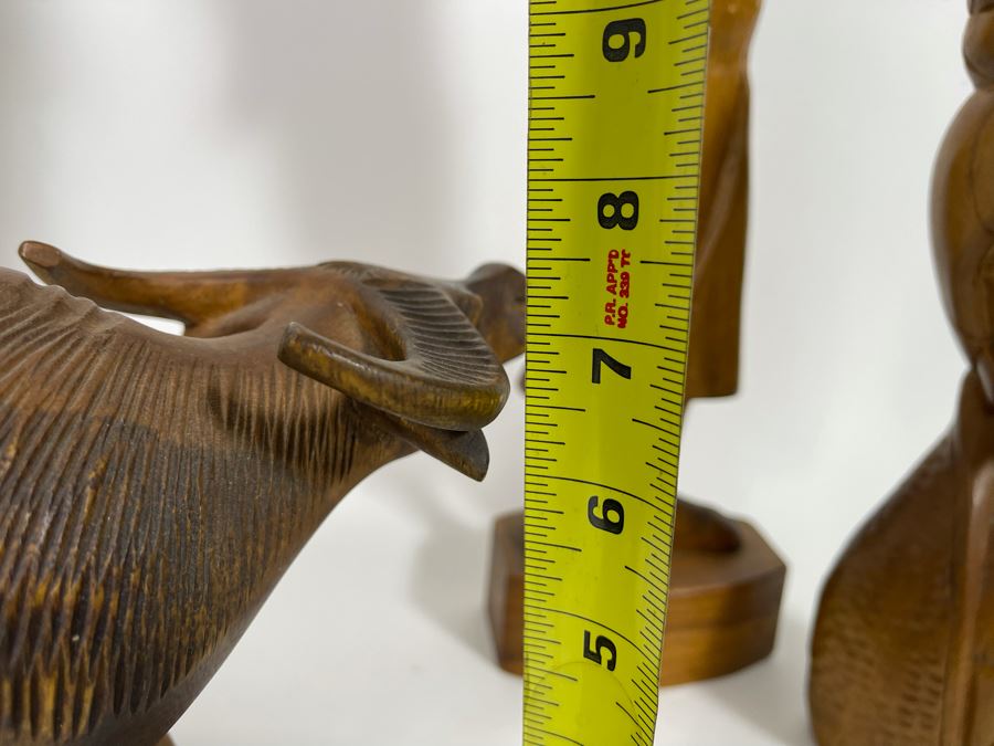 Four Carved Wooden Mid-Century Figurines From The Philippines  [Photo 17]