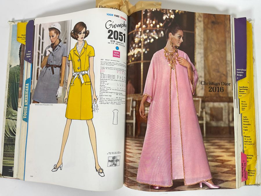 Vintage February 1969 VOGUE Patterns Large Catalog Book 11 X 14 [Photo 12]