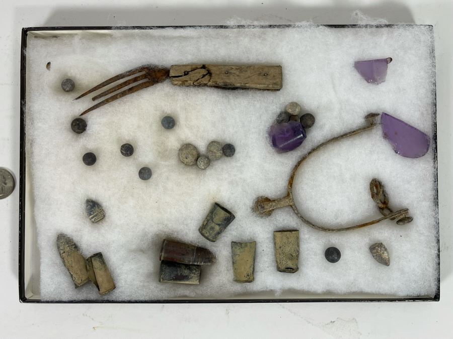 Old Wild West Desert Finds Including Spurs, Bullets And Shots [Photo 2]