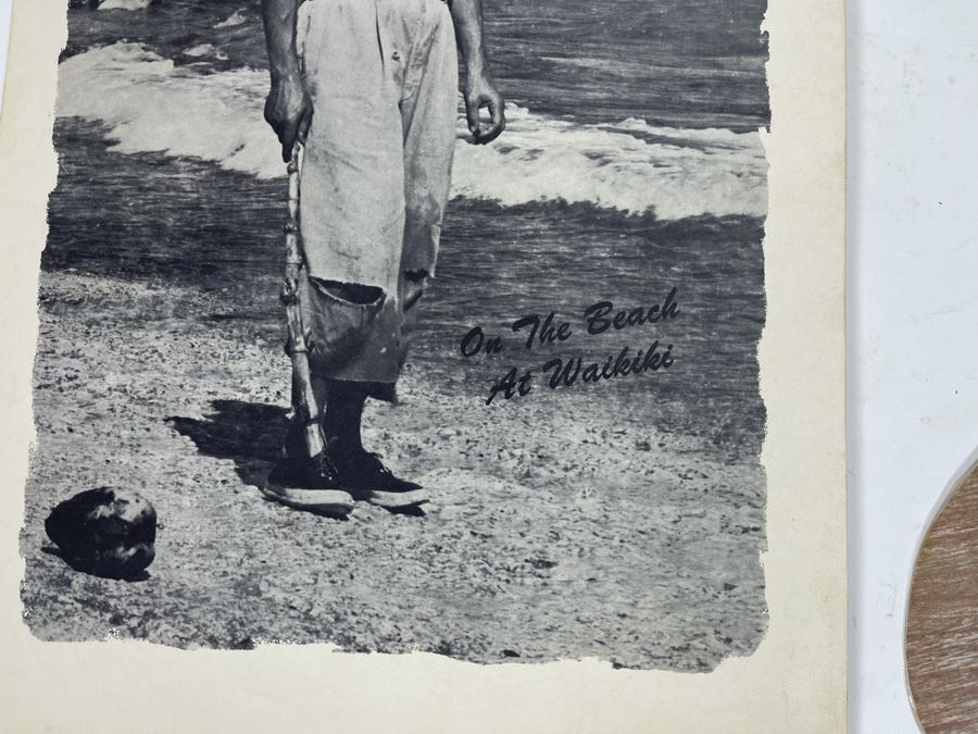 Three Vintage Hawaiian Drink Menus [Photo 4]