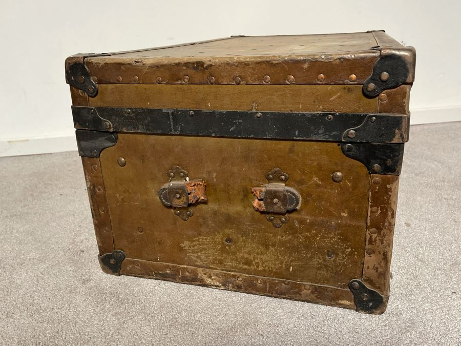 Vintage Military Foot Locker Footlocker Trunk 31W X 17D X 13H [Photo 8]