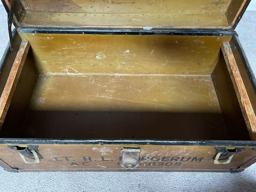 Vintage Military Foot Locker Footlocker Trunk 31W X 17D X 13H [Photo 12]