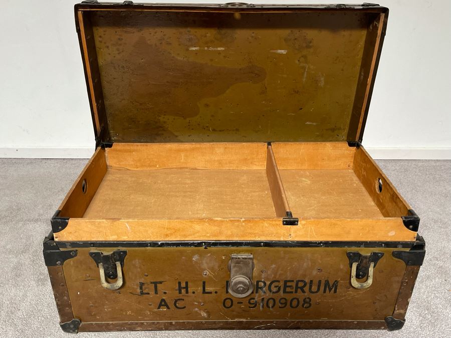 Vintage Military Foot Locker Footlocker Trunk 31W X 17D X 13H [Photo 10]