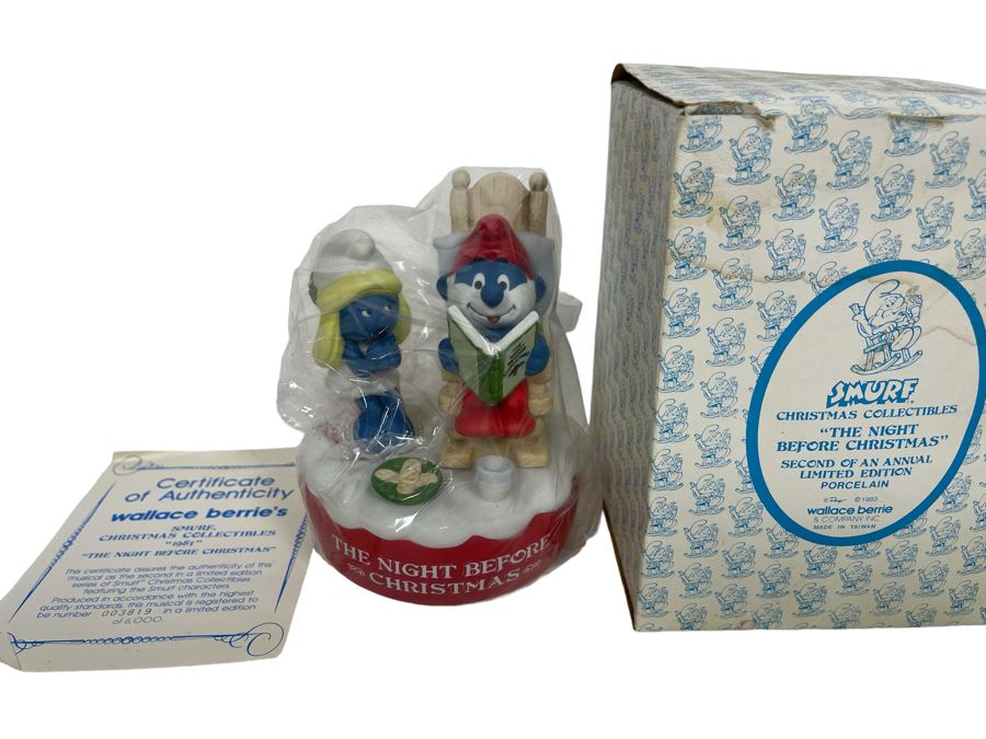 JUST ADDED - Limited Edition Smurf Christmas Collectible 1983 The Night Before Christmas Musical Box Wallace Berrie [Photo 1]