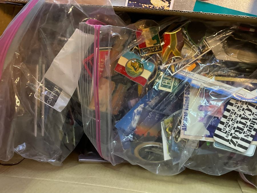 JUST ADDED - Large Collection Of Refrigerator Magnets With Rubbermaid Bin [Photo 6]