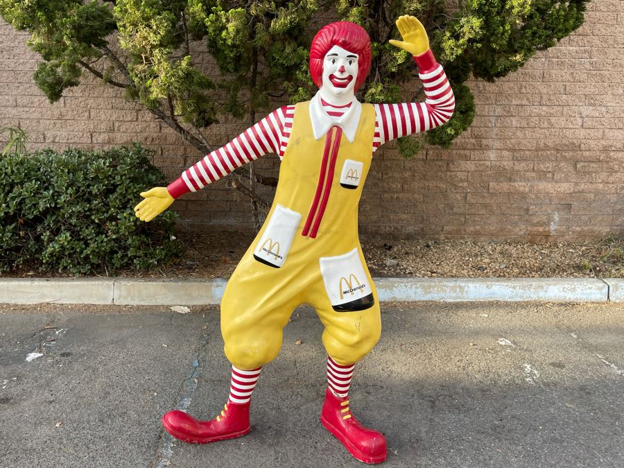 Rare Vintage Ronald McDonald Drive-in Statue Sign 55W X 69H - Last One With Base Sold For $23,000 [Photo 3]
