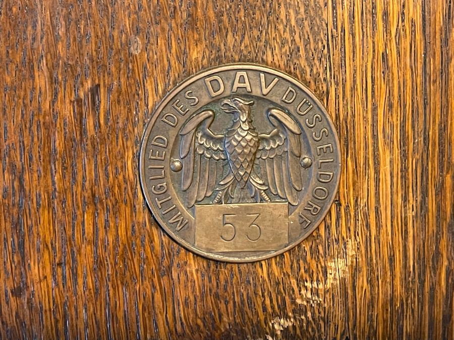 Vintage Working Nickel Slot Machine [Photo 11]