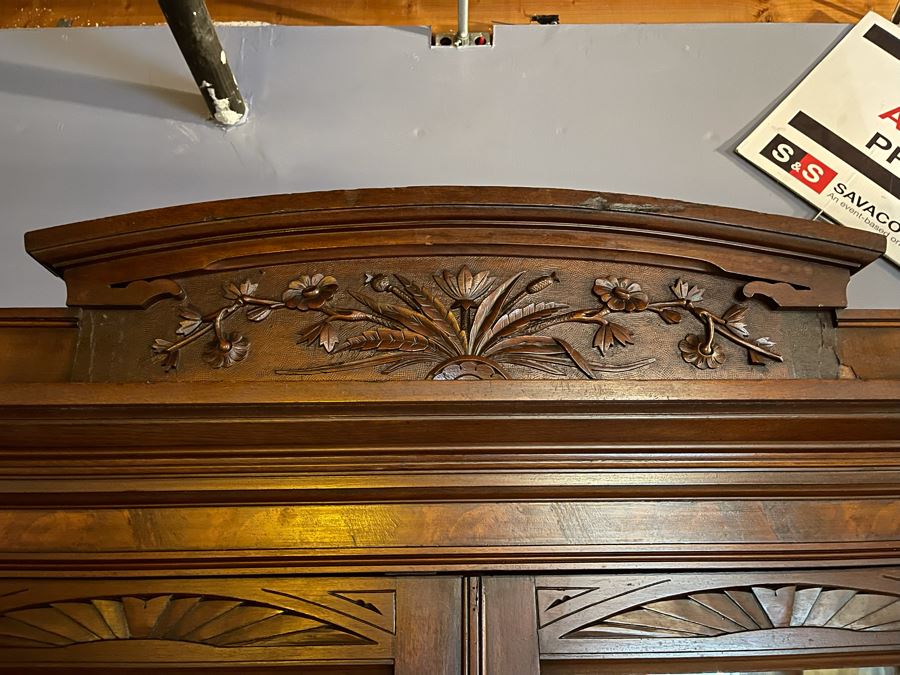 Beautiful Antique Carved Wood Glass Front Display Cabinet 49W X 19D X 89H [Photo 2]