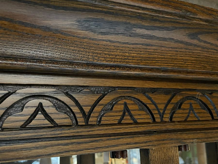 Stunning Oak Display Cabinet 51.5W X 19D X 79H [Photo 3]