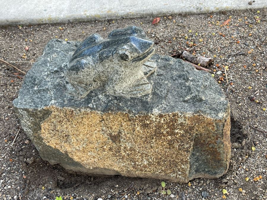 Large Carved Stone Frog Sculpture 14W X 8D X 8H [Photo 3]