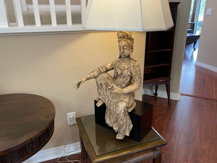 Large Chinese Sitting Buddha Lamp (Plaster Or Resin Material) 44H [Photo 7]