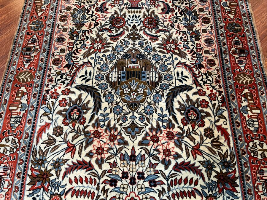 Finely Hand Knotted Wool Persian Area Rug 37W X 63L [Photo 5]