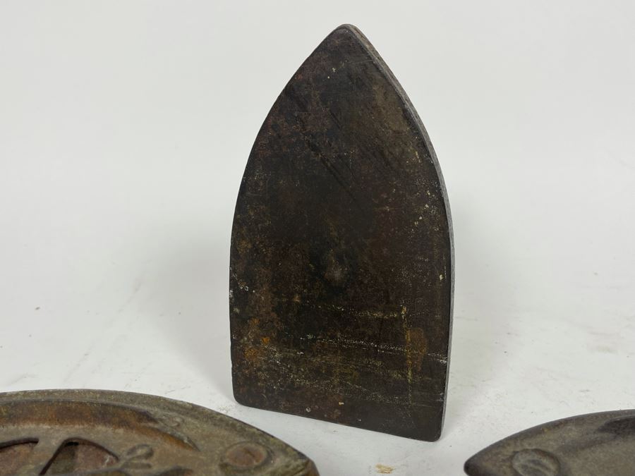 Three Vintage Irons [Photo 7]