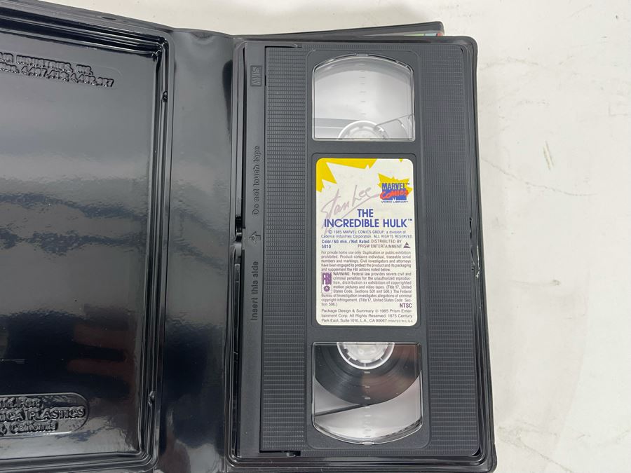 (4) Vintage Marvel Comics VHS Tapes: Captain America, Spider Woman, The Amazing Spider-Man And The Incredible Hulk [Photo 10]