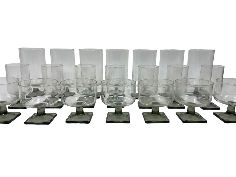 (21) Vintage Stemware Glasses: 3.5H, 4.5H And 6H [Photo 2]