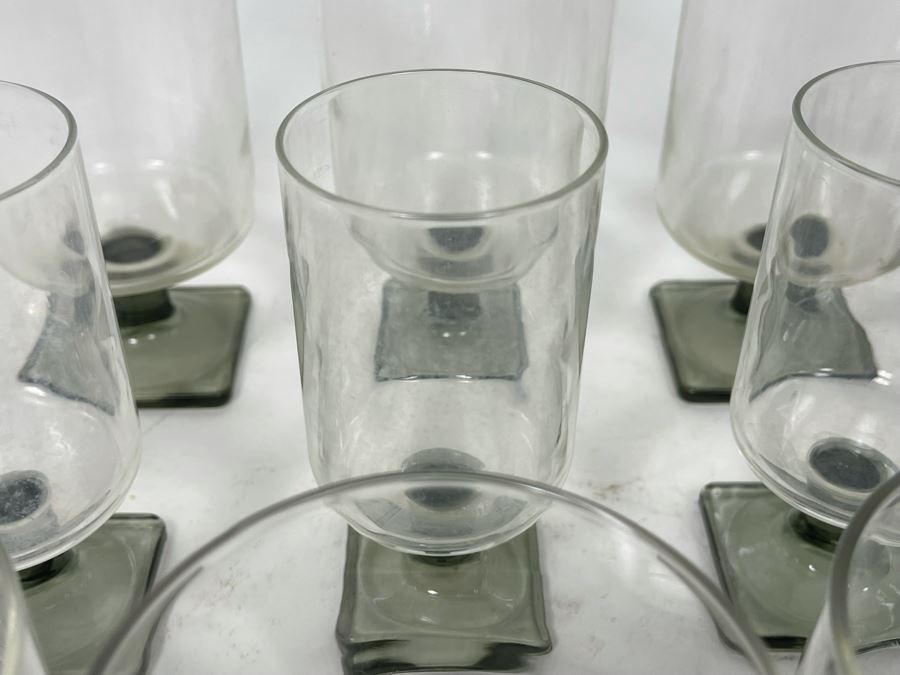 (21) Vintage Stemware Glasses: 3.5H, 4.5H And 6H [Photo 7]