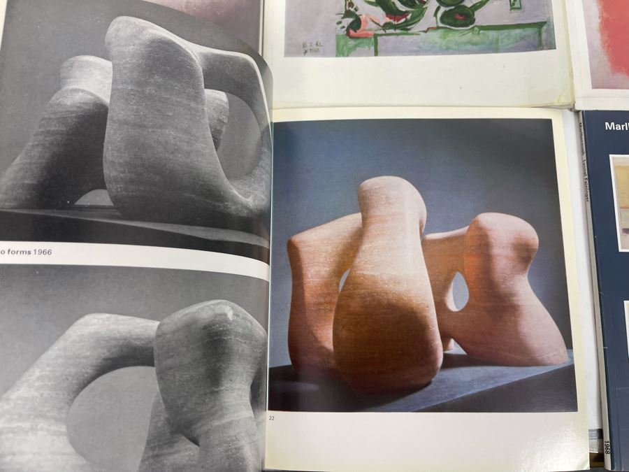 Collection Of 15 Mid-Century Marlborough Art Gallery Catalogs From Lipchitz, Feininger, Rothko, Kadinsky, Chadwick, Moore And More Artists [Photo 4]