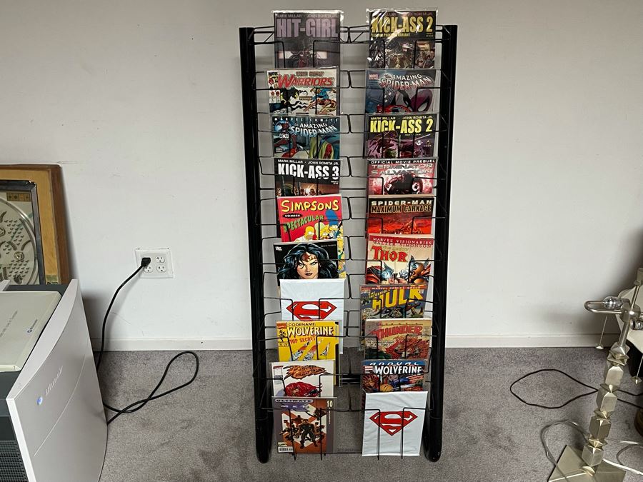 Metal Magazine / Comic Book Rack Filled With Vintage Comic Books 21.5W X 19D X 50H - See Photos For Comic Books [Photo 3]