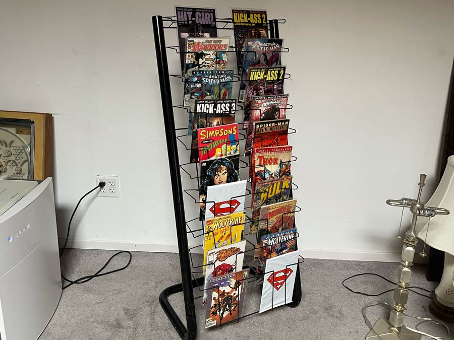 Metal Magazine / Comic Book Rack Filled With Vintage Comic Books 21.5W X 19D X 50H - See Photos For Comic Books [Photo 6]