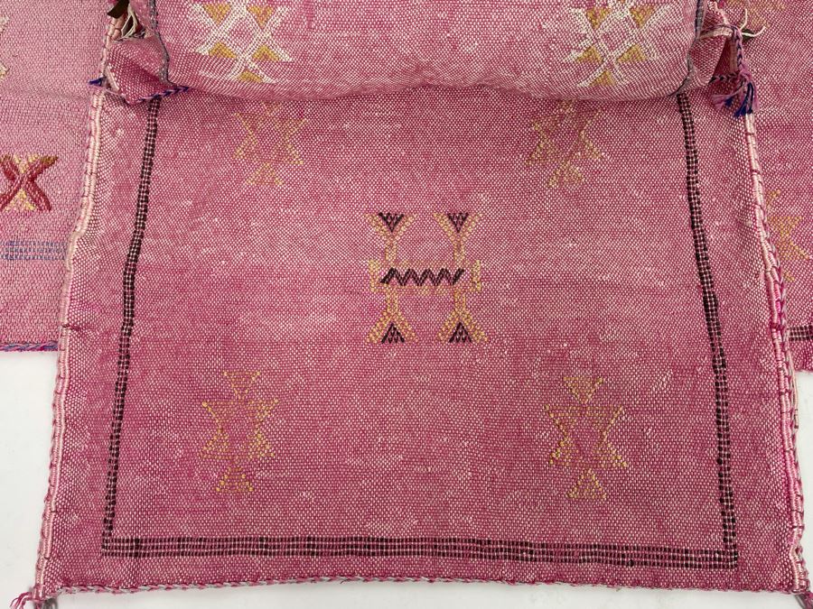 (4) Moroccan Sabra Cactus Silk Pillow Covers Accent Throws Apx 20 X 17 Retails $300 [Photo 5]