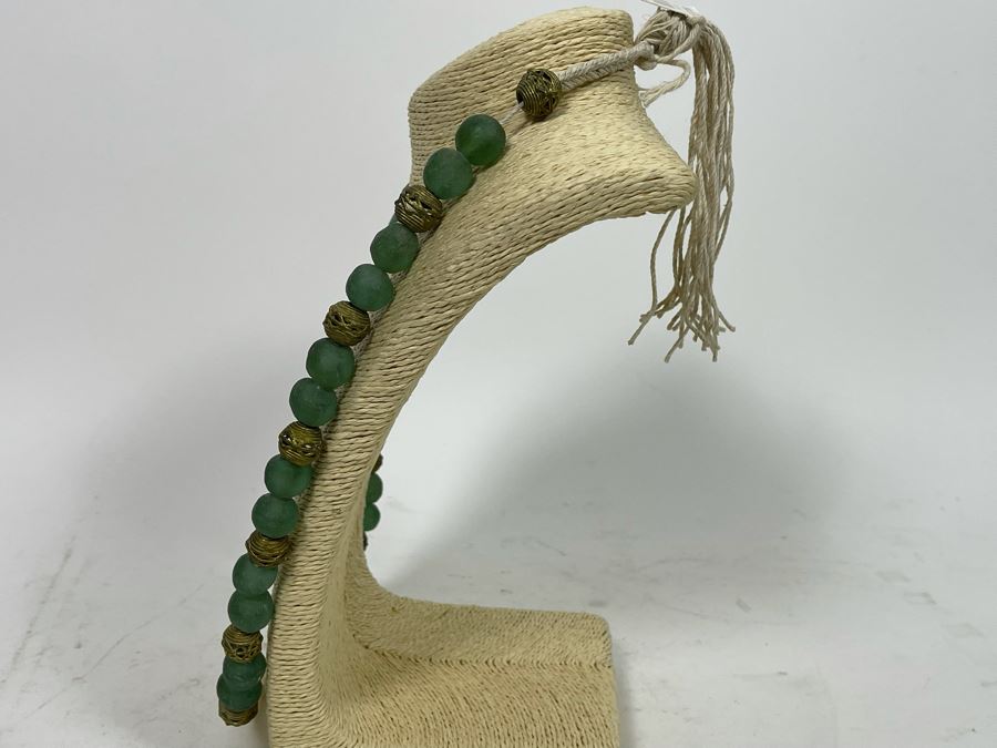 New Green Glass Beaded 32' Necklace Retails $60 [Photo 7]