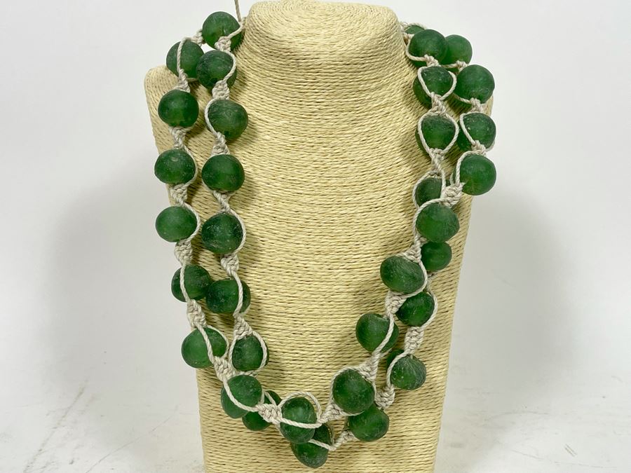 New Pair Of Large Green Glass Beaded 28' Necklaces Retails $100
