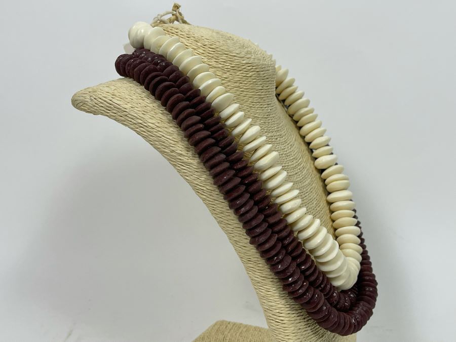 New Crimson Beaded 24' Necklace And Saucer White Bone Beaded 22' Necklace Retails $110 [Photo 4]