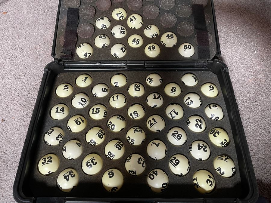 Commerical Lottery Machine With Lottery Balls By Garron Lottery Products 18W X 15D X 38H [Photo 6]