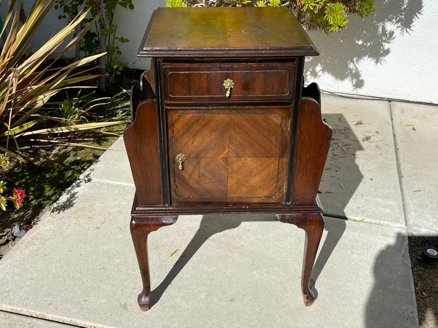 Vintage Bedside Table With Copper Lined Cabinet [Photo 5]