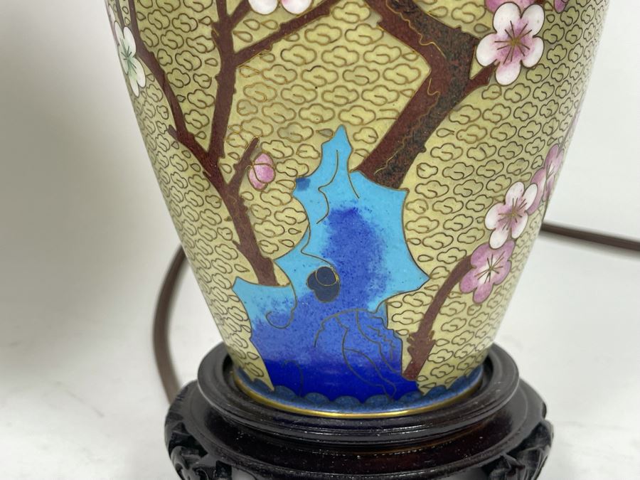Chinese Cloisonne Table Lamp, Chinese Porcelain Table Lamp And Japanese Imari Table Lamp (No Shades) [Photo 5]