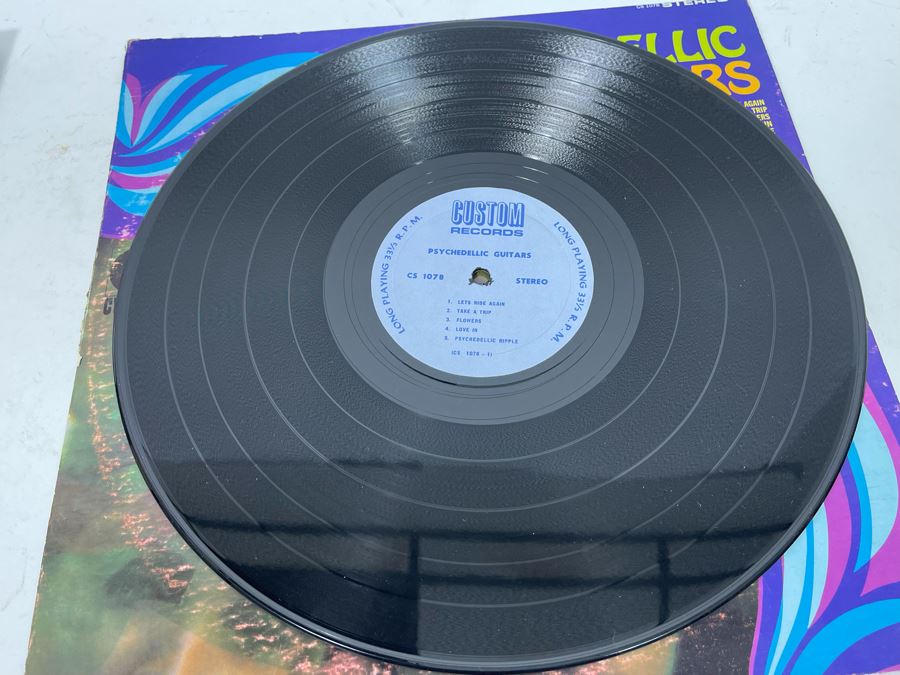 (4) Vintage Vinyl Records [Photo 16]