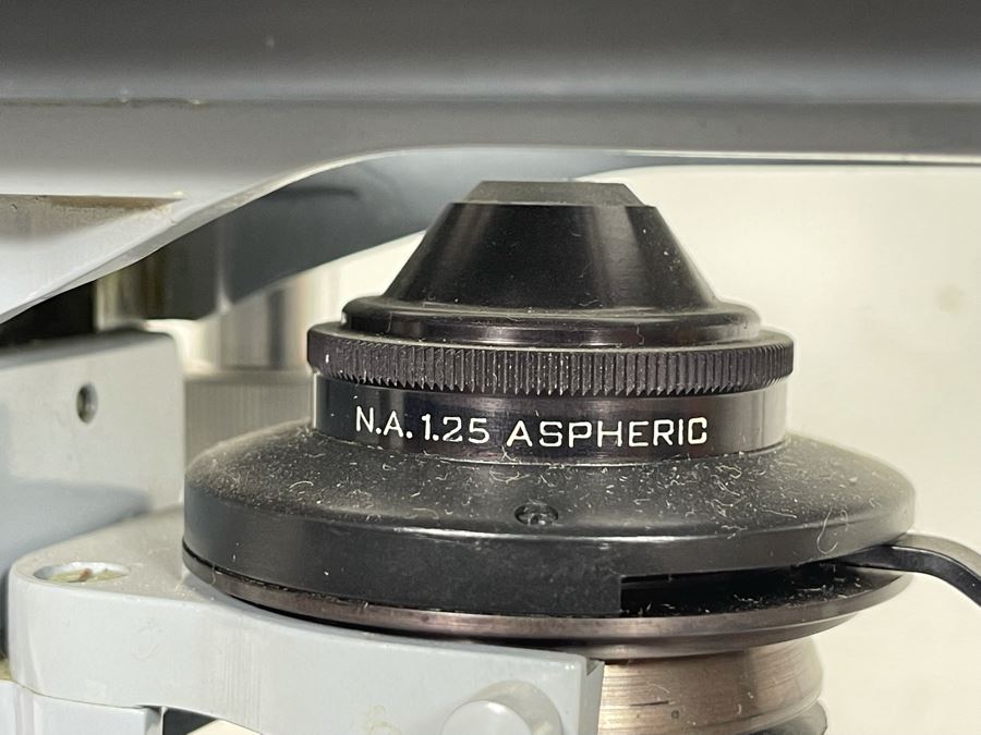 American Optical Corp Microscope Model No. 1036A [Photo 13]