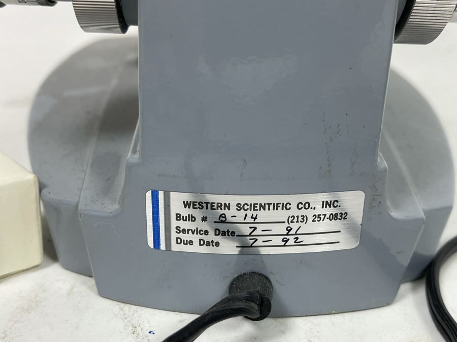 American Optical Corp Microscope Model No. 1036A [Photo 10]