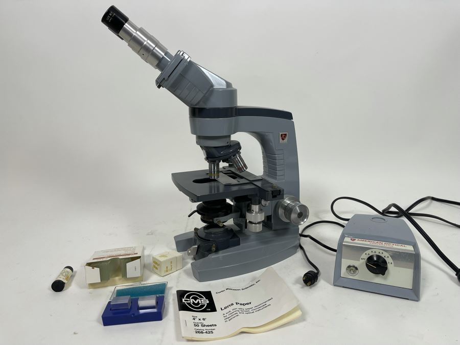 American Optical Corp Microscope Model No. 1036A [Photo 2]