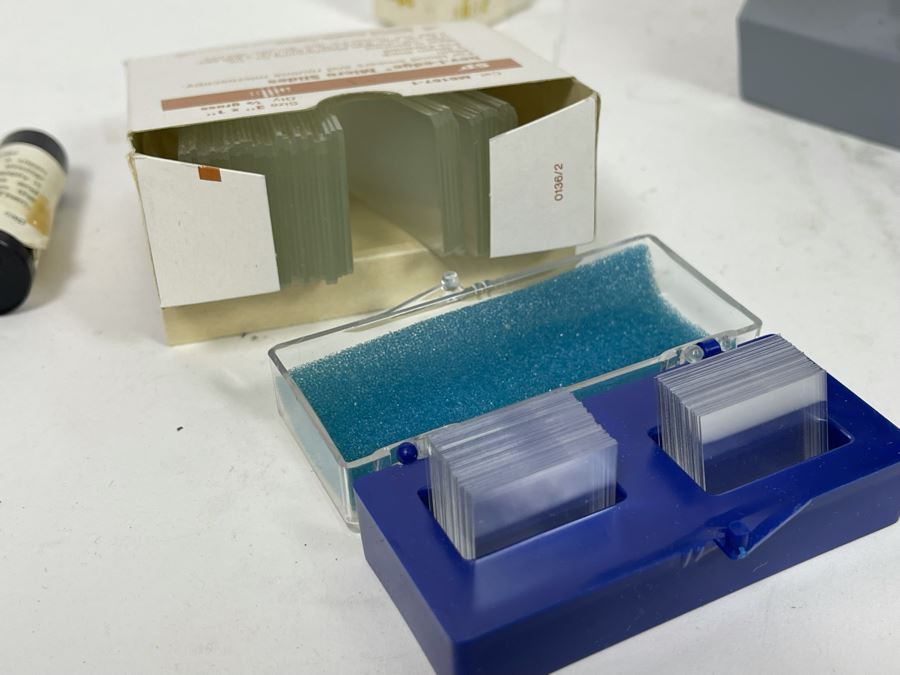 American Optical Corp Microscope Model No. 1036A [Photo 15]