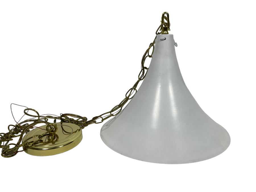 Vintage Tri-Lite White Hanging Light Fixture 12W X 11H [Photo 1]