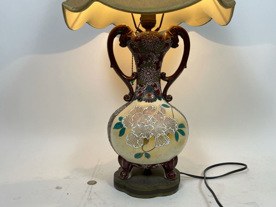 Stunning Vintage Asian Table Lamp 27H   48554 Cl1j 