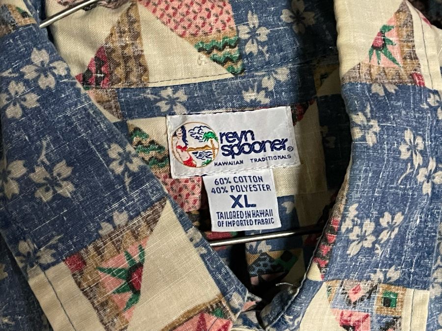 Collection Of 25 Hawaiian Button Up Shirts From Reyn Spooner And Tommy Bahama Mainly Size XL, Some L And XXL - Includes Chrome Clothing Rack [Photo 6]