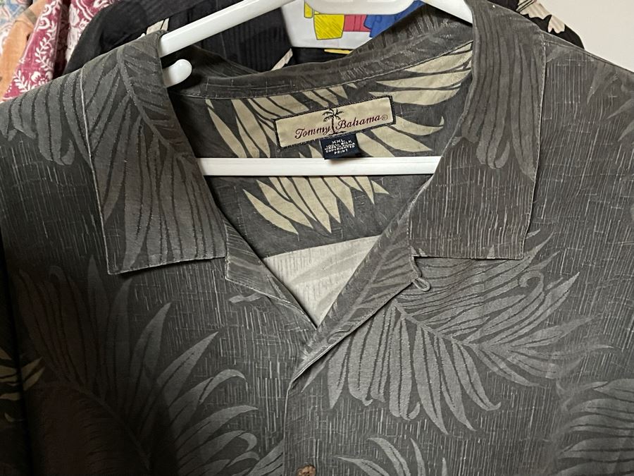 Collection Of 25 Hawaiian Button Up Shirts From Reyn Spooner And Tommy Bahama Mainly Size XL, Some L And XXL - Includes Chrome Clothing Rack [Photo 22]