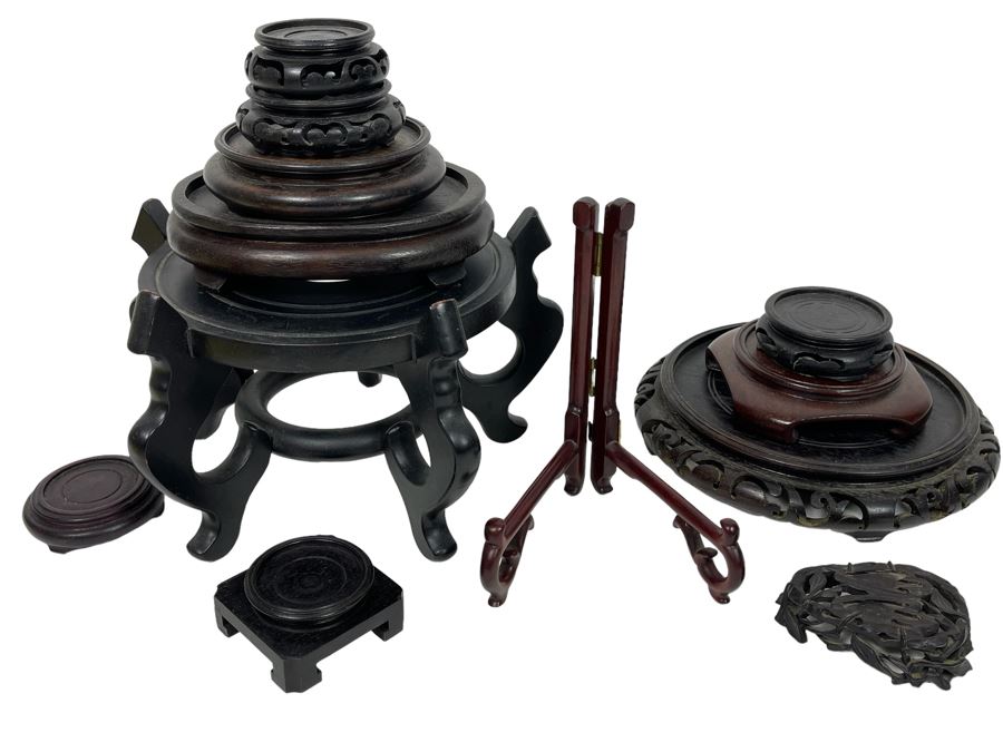 Chinese Wooden Stands [Photo 1]