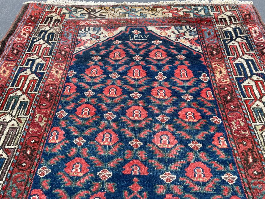Signed Hand Knotted Wool Persian Area Rug 93 X 47 [Photo 10]
