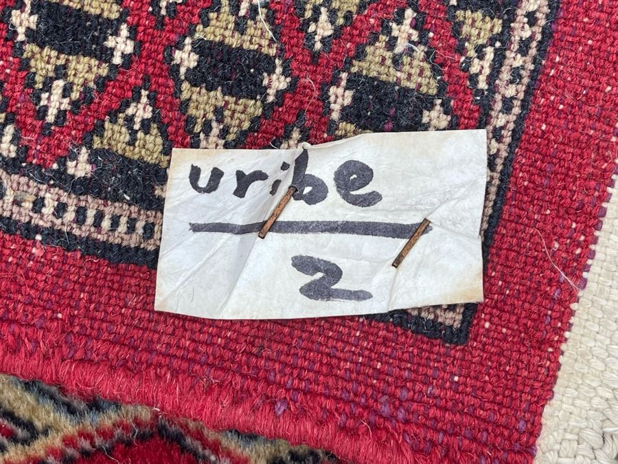 Gorgeous Large Finely Woven Area Rug Uribe 110' X 146' [Photo 6]
