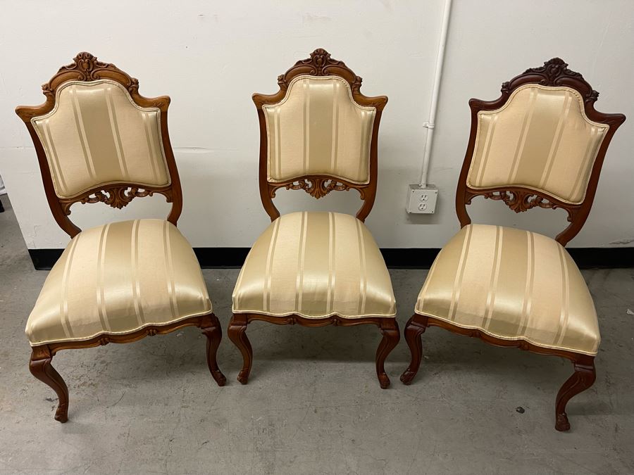 (3) Antique Upholstered Chairs 16.5 Seat Height [Photo 5]