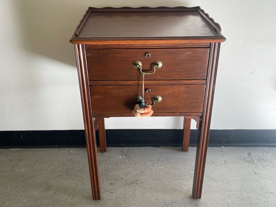 Wooden Sewing Cabinet With Supplies 17W X 13D X 27H [Photo 3]